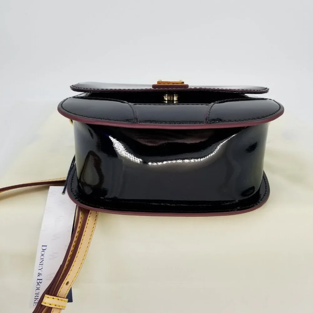 NWT Dooney & Bourke Black Patent Leather Convertible Saddle Bag / Gold Hardware - Picture 3 of 10